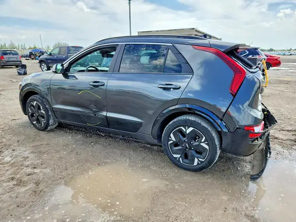 KNDCR3L13R5087711 2024 KIA NIRO - Image 2