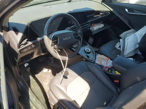 KNDCR3L13R5094545 2024 KIA NIRO - Image 8