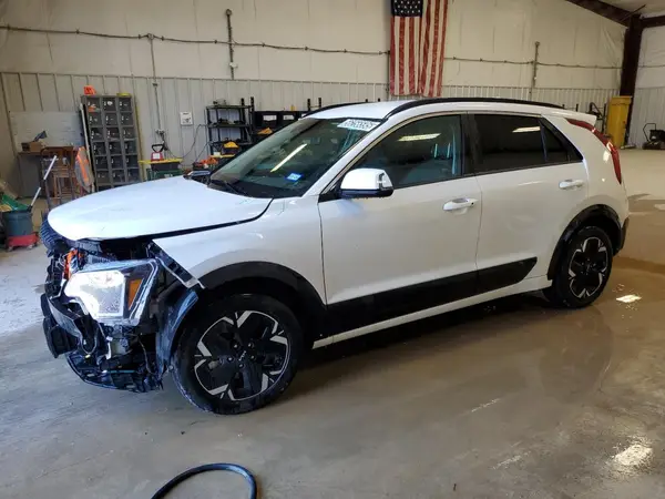 KNDCR3L13R5094609 2024 KIA NIRO - Image 1