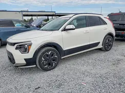 KNDCR3L13R5098143 2024 KIA NIRO