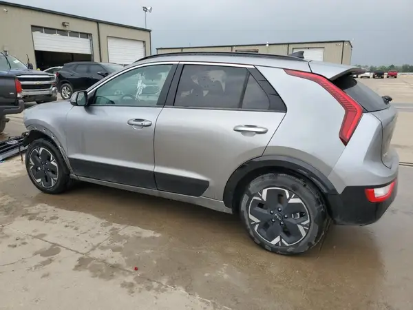 KNDCR3L13R5098465 2024 KIA NIRO - Image 2