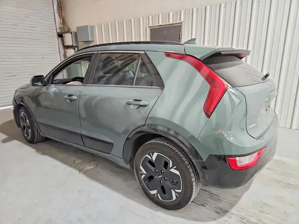 KNDCR3L13R5098532 2024 KIA NIRO - Image 2