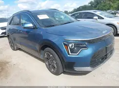 KNDCR3L13R5107780 2024 KIA NIRO