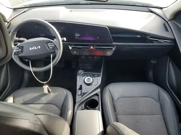 KNDCR3L13R5112266 2024 KIA NIRO - Image 8