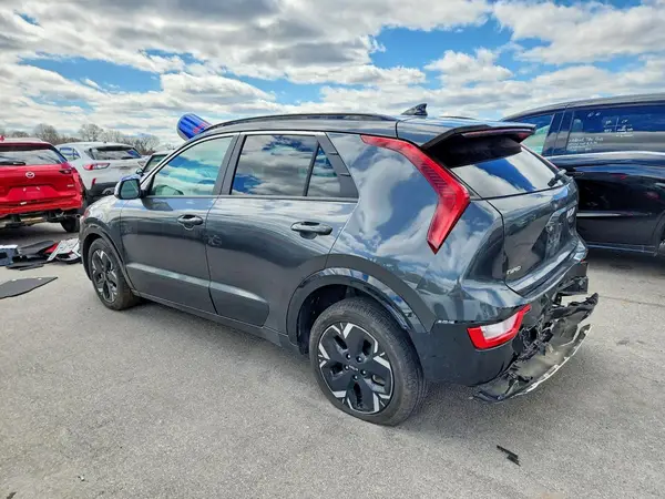 KNDCR3L13R5113370 2024 KIA NIRO - Image 2