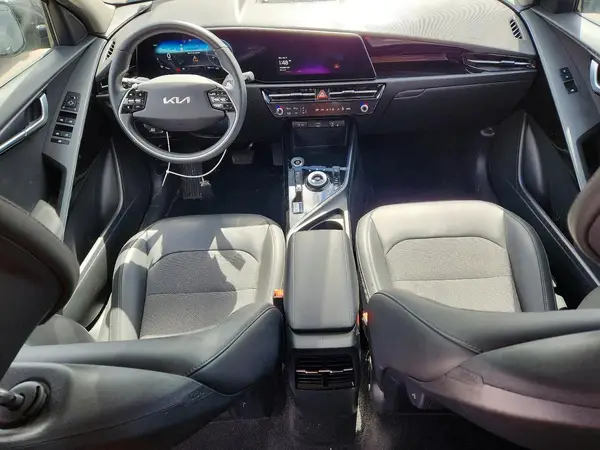 KNDCR3L13R5113370 2024 KIA NIRO - Image 8