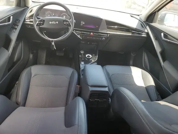 KNDCR3L13R5116155 2024 KIA NIRO - Image 8