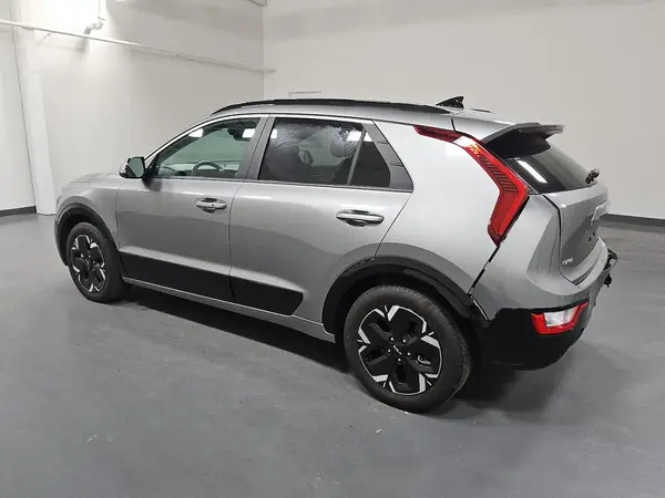 KNDCR3L13R5116205 2024 KIA NIRO - Image 2