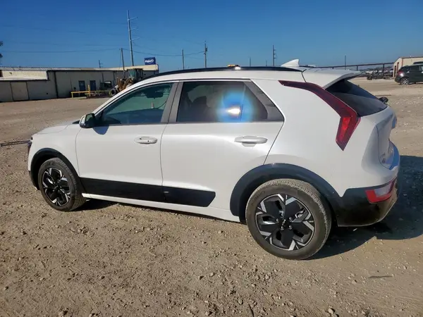 KNDCR3L13R5120593 2024 KIA NIRO - Image 2