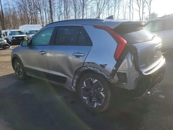 KNDCR3L13R5121923 2024 KIA NIRO - Image 2