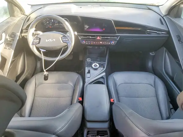 KNDCR3L13R5121923 2024 KIA NIRO - Image 8
