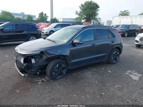 KNDCR3L13R5122005 2024 KIA NIRO - Image 2