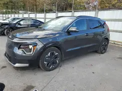 KNDCR3L13R5122022 2024 KIA NIRO