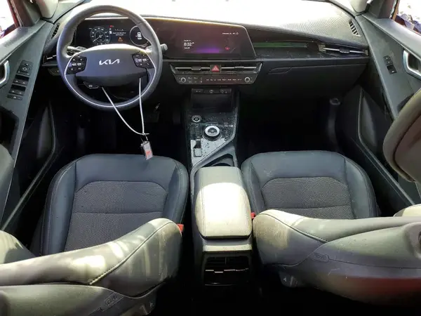KNDCR3L13R5122084 2024 KIA NIRO - Image 8