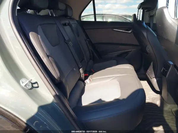 KNDCR3L13S5137173 2025 KIA NIRO - Image 8