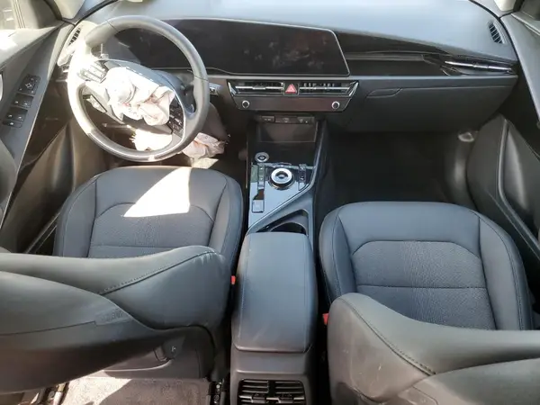 KNDCR3L13S5140221 2025 KIA NIRO - Image 8