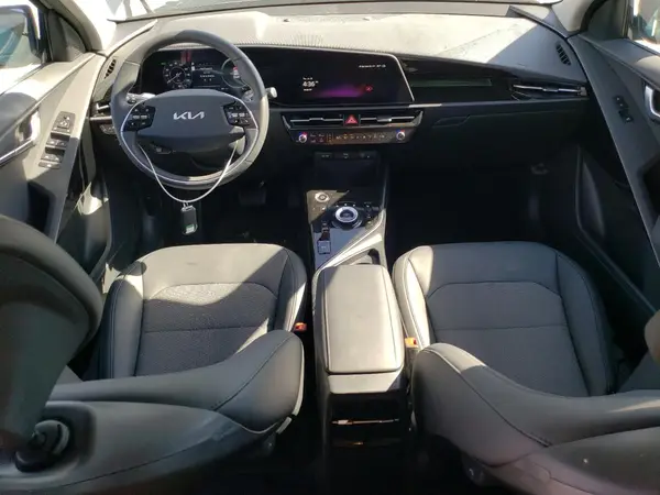 KNDCR3L13S5141658 2025 KIA NIRO - Image 8
