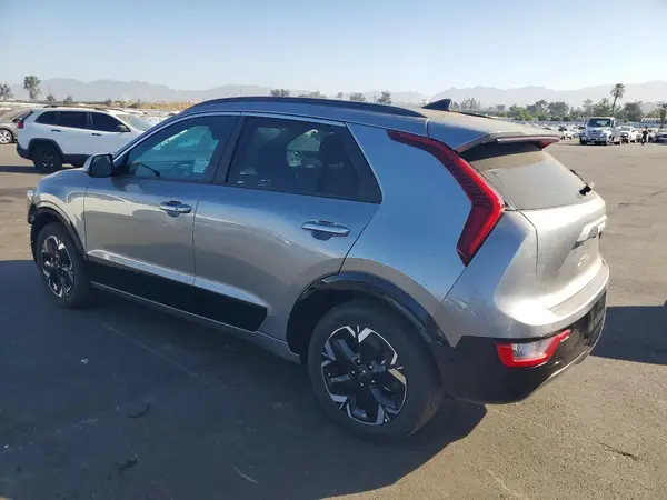 KNDCR3L13S5145175 2025 KIA NIRO - Image 2