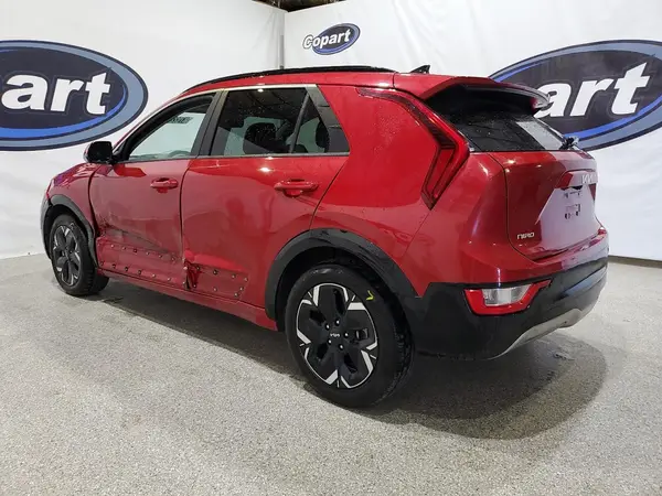 KNDCR3L14P5025313 2023 KIA NIRO - Image 2