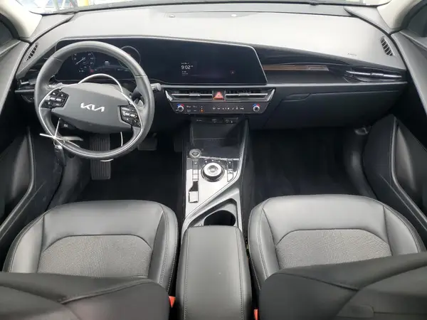 KNDCR3L14P5025604 2023 KIA NIRO - Image 8