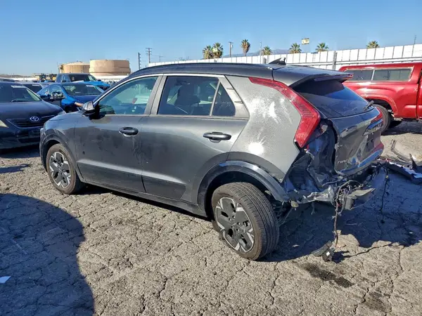 KNDCR3L14P5028387 2023 KIA NIRO - Image 2