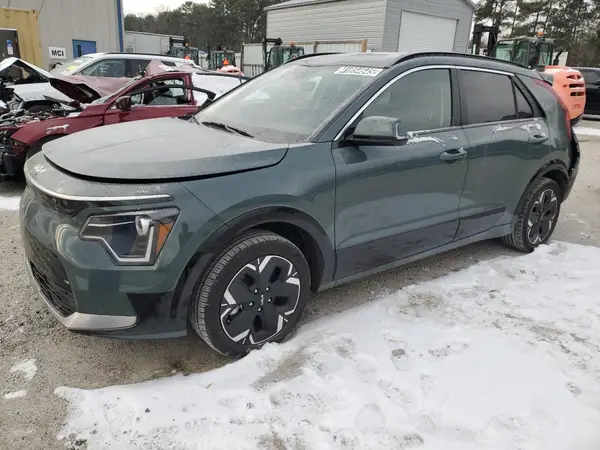 KNDCR3L14P5045139 2023 KIA NIRO - Image 1