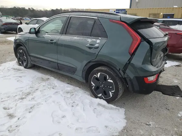 KNDCR3L14P5045139 2023 KIA NIRO - Image 2