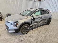 KNDCR3L14P5075175 2023 KIA NIRO