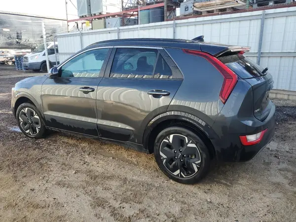 KNDCR3L14R5080833 2024 KIA NIRO - Image 2