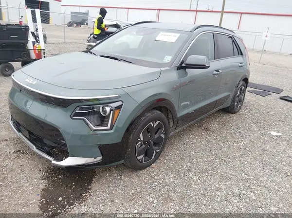 KNDCR3L14R5098538 2024 KIA NIRO - Image 2