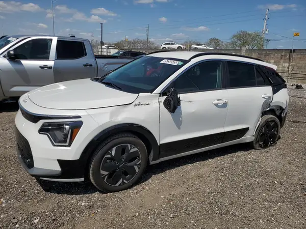 KNDCR3L14R5098698 2024 KIA NIRO - Image 1