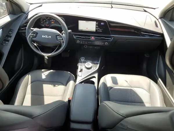 KNDCR3L14R5098698 2024 KIA NIRO - Image 8