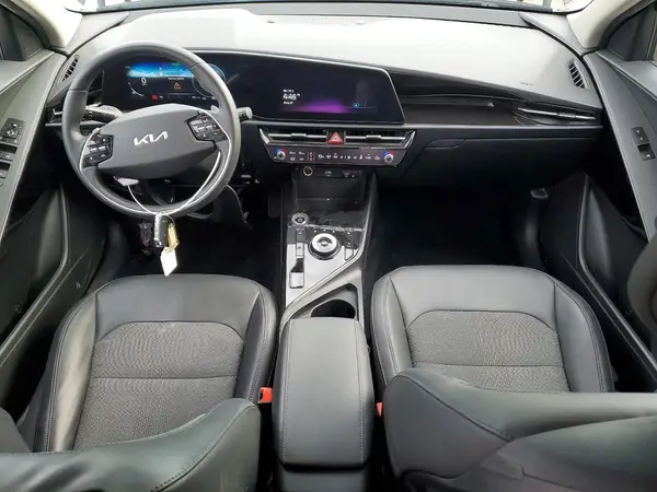 KNDCR3L14R5108162 2024 KIA NIRO - Image 8