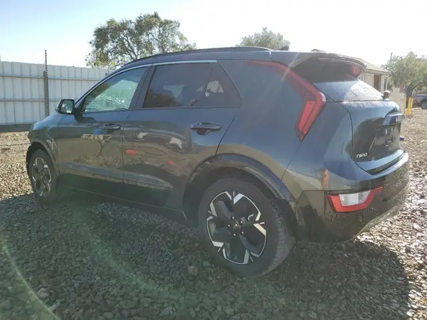 KNDCR3L14R5113796 2024 KIA NIRO - Image 2