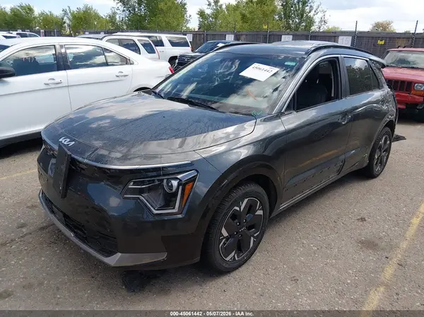 KNDCR3L14R5114544 2024 KIA NIRO - Image 2