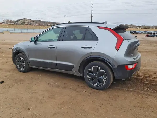 KNDCR3L14R5122126 2024 KIA NIRO - Image 2