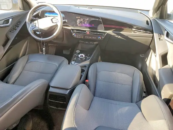 KNDCR3L14S5138462 2025 KIA NIRO - Image 8