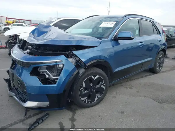 KNDCR3L14S5138719 2025 KIA NIRO - Image 2