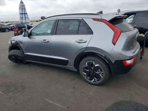 KNDCR3L14T5150421 2026 KIA NIRO - Image 2
