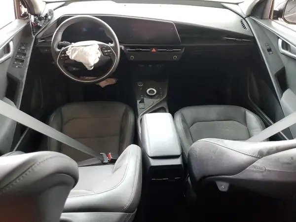 KNDCR3L15P5028639 2023 KIA NIRO - Image 8