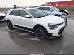 KNDCR3L15P5044887 2023 KIA NIRO