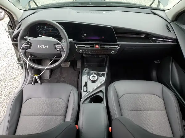 KNDCR3L15P5068008 2023 KIA NIRO - Image 8