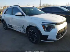 KNDCR3L15R5096085 2024 KIA NIRO