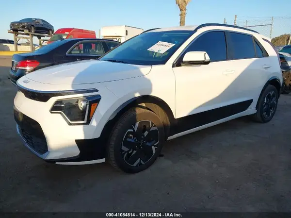 KNDCR3L15R5096085 2024 KIA NIRO - Image 2
