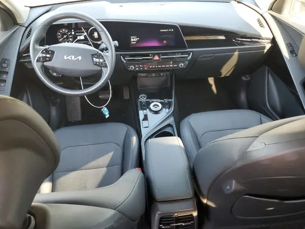 KNDCR3L15R5108378 2024 KIA NIRO - Image 8