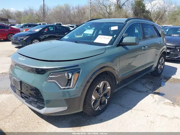 KNDCR3L15R5109384 2024 KIA NIRO - Image 2