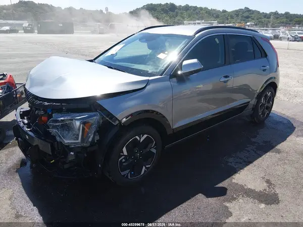 KNDCR3L15R5117839 2024 KIA NIRO - Image 2