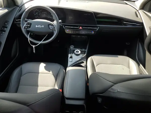 KNDCR3L15R5120529 2024 KIA NIRO - Image 8