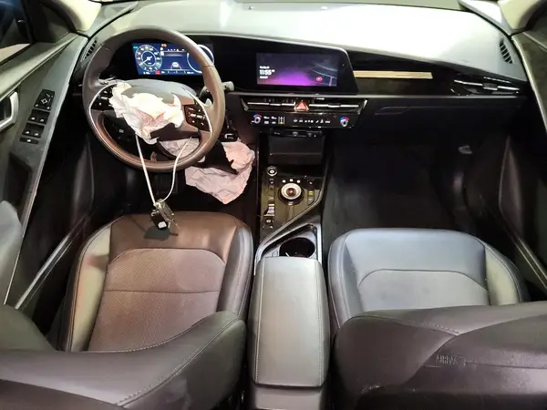 KNDCR3L15R5121776 2024 KIA NIRO - Image 8