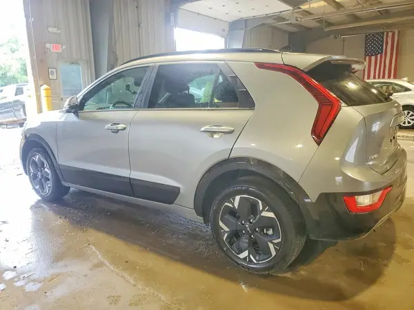 KNDCR3L15R5122359 2024 KIA NIRO - Image 2
